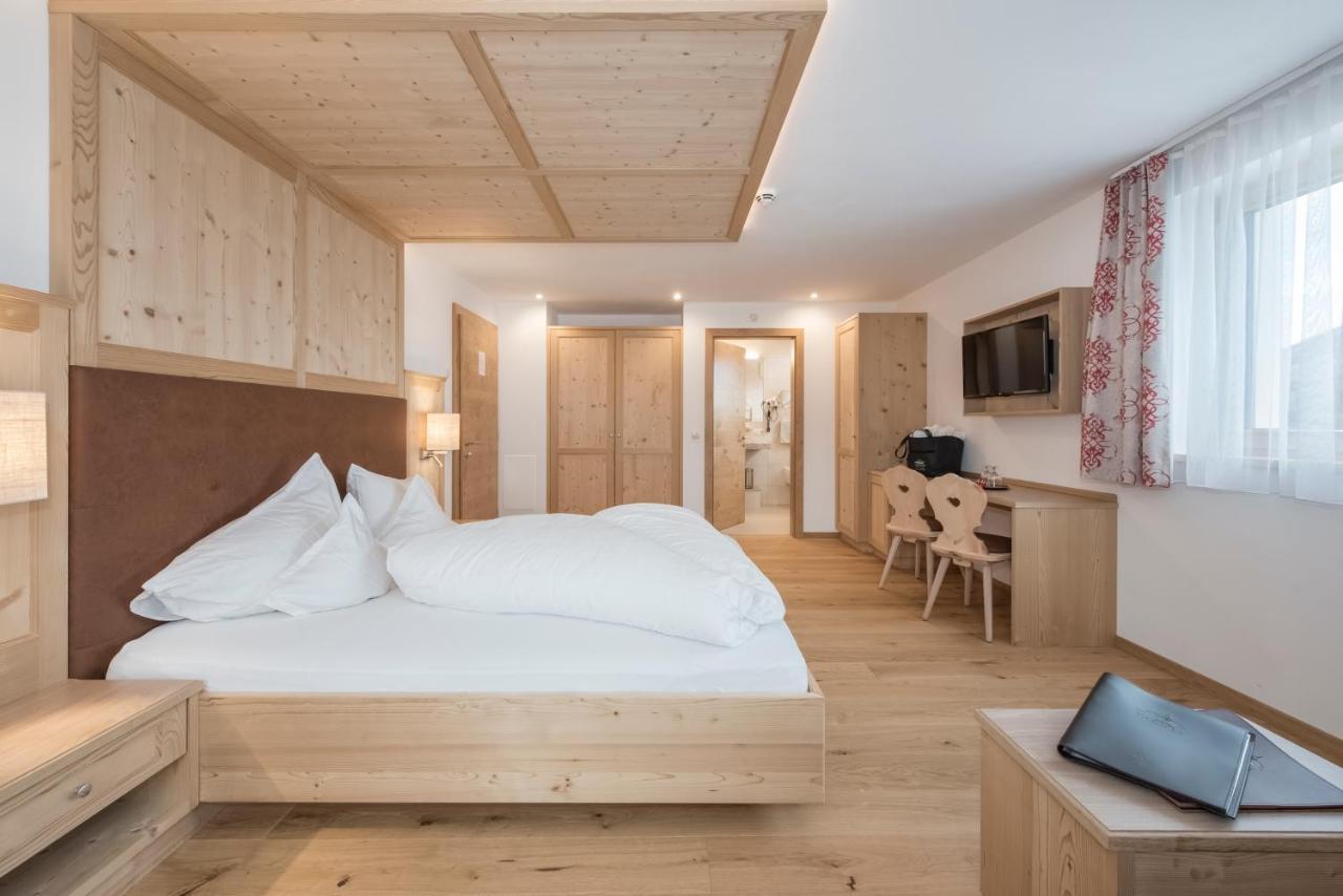 Hotel Theiner Курон-Веноста Екстер'єр фото